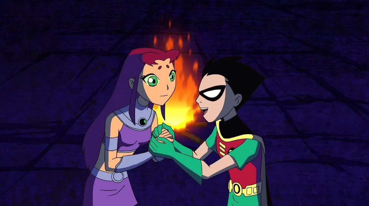 Pretty Fire Behind Robin and Starfire