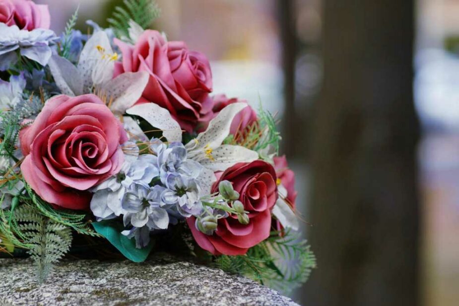 Mourning-flowers-small